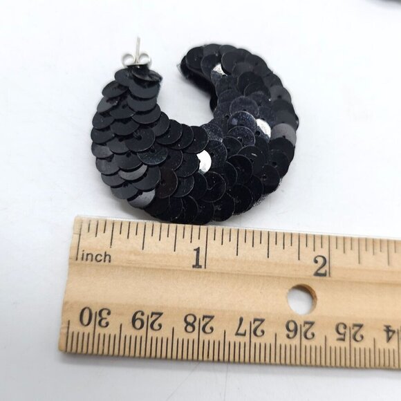 Black Sequin Hoop Earrings Retro 1980s Statement Jewelry Lightweight - Picture 4 of 4